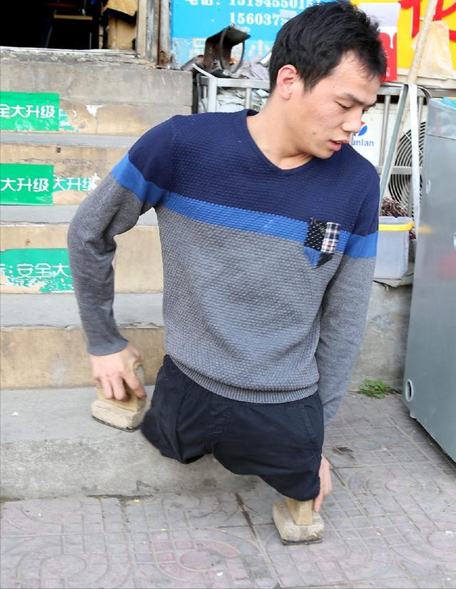 2年前,河南无腿小伙娶重庆美女,一分钱彩礼都没掏,现状如何?