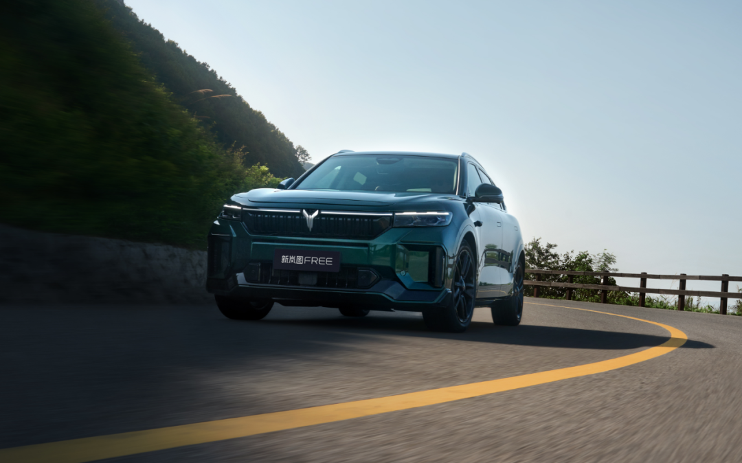 东风岚图与华为签约,助力高阶智驾能力升级