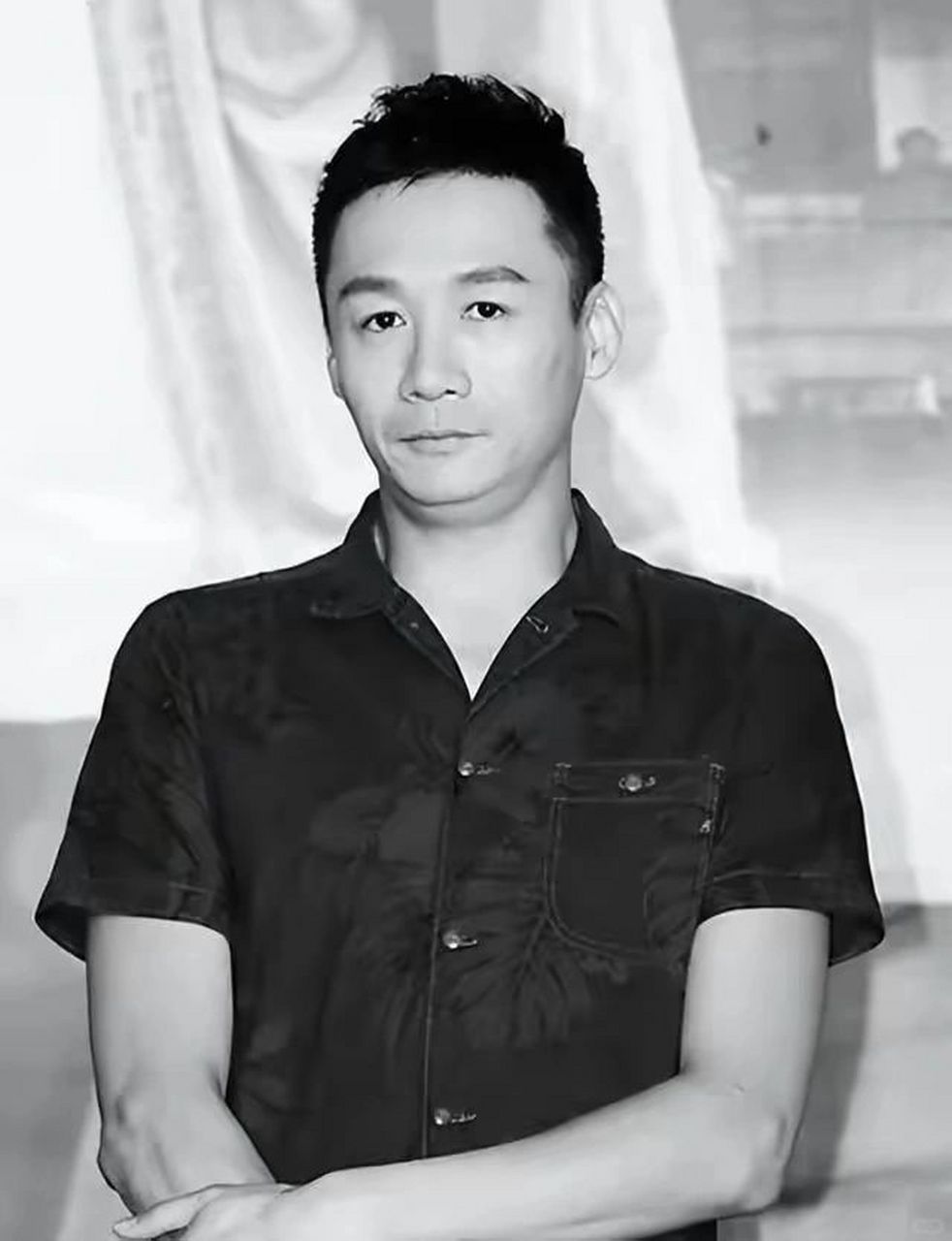 高虎转行做外卖小哥,岁月磨平演员的光环  高虎,曾是颇有名气的演员