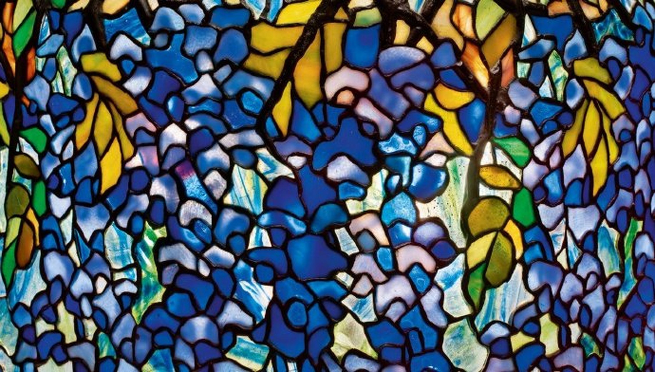 louis comfort tiffany彩色玻璃台灯细节,光色流动的风景.