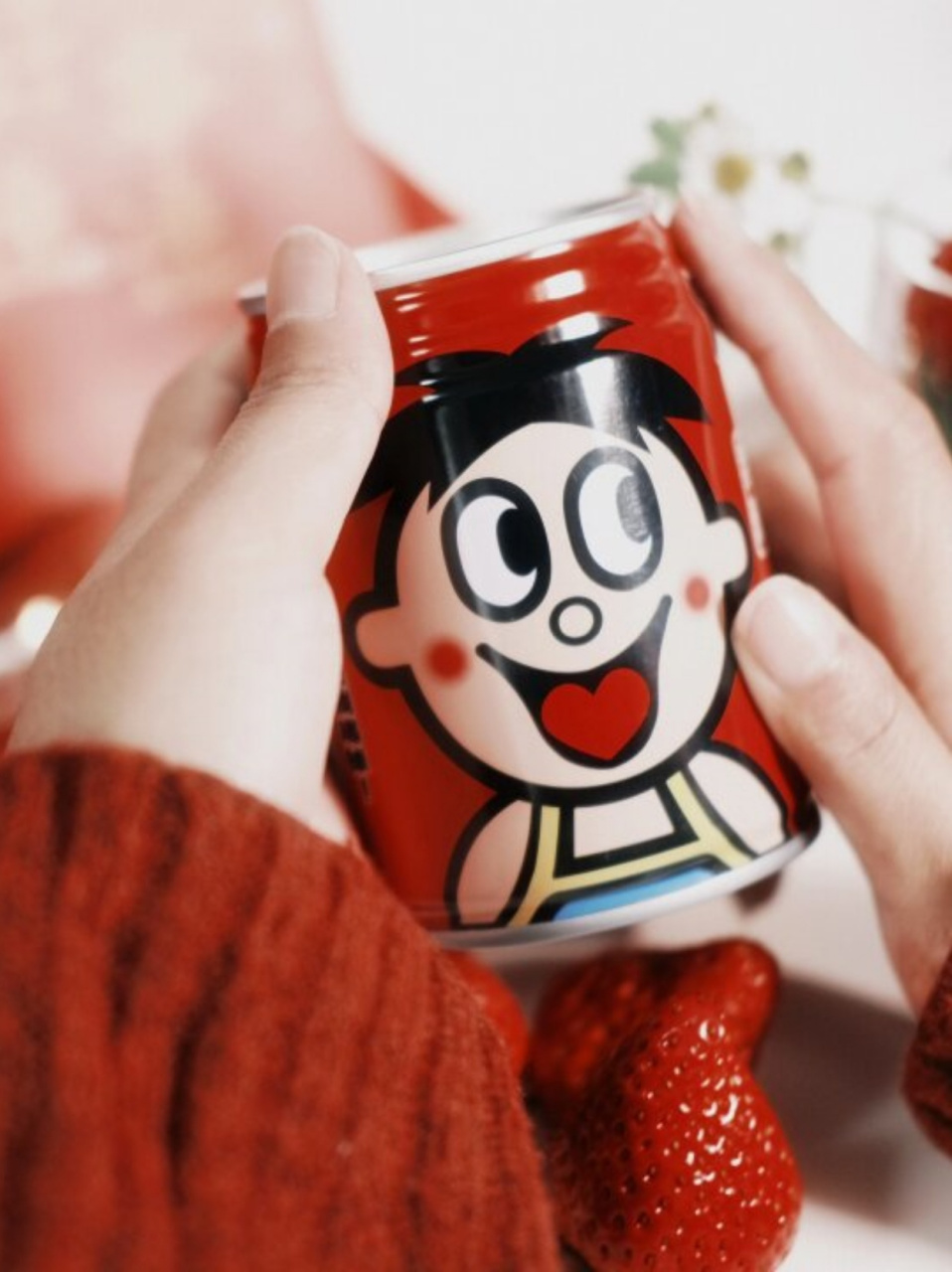 2024  相机 滤镜:高级红 53 曝光:16 锐化:11 颗粒:14 hsl:红色(64