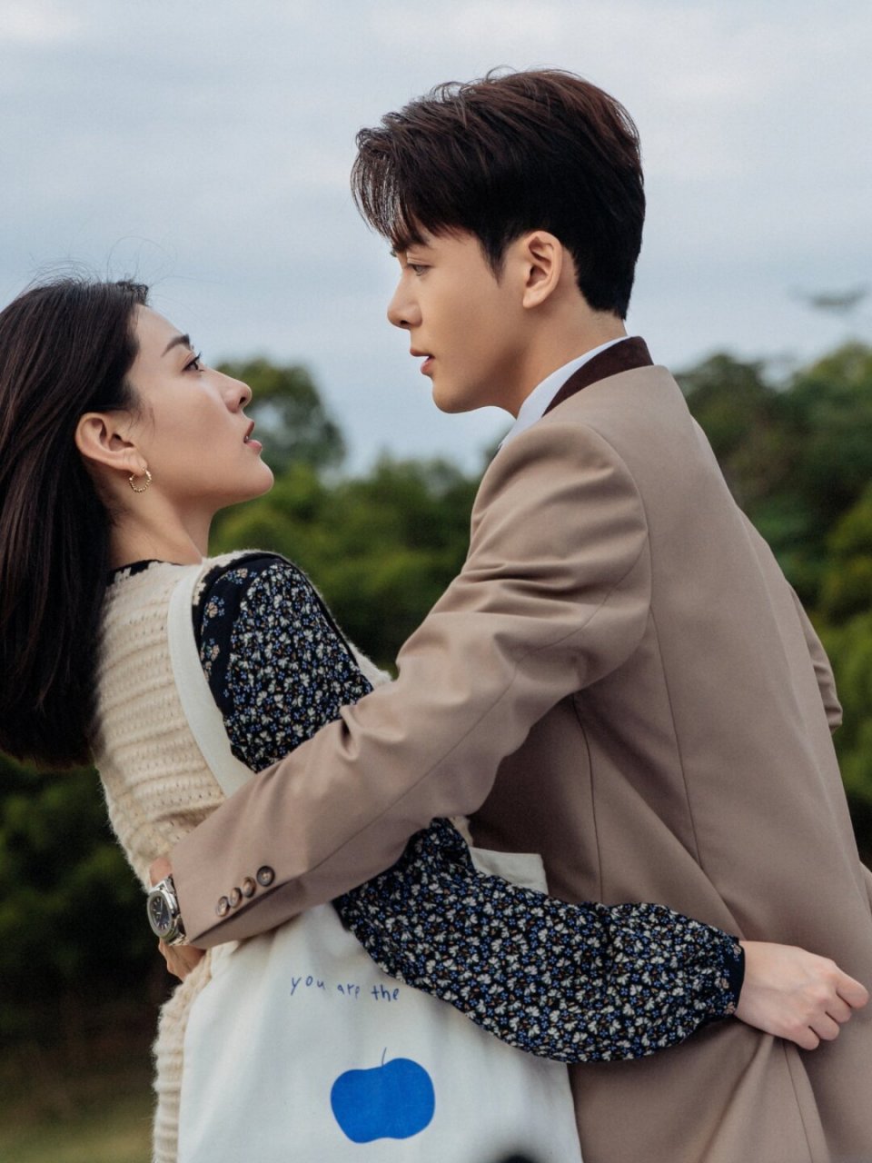 剧名《我可能遇到了救星》  99主演:曾舜晞与梁洁的组合让人眼前一