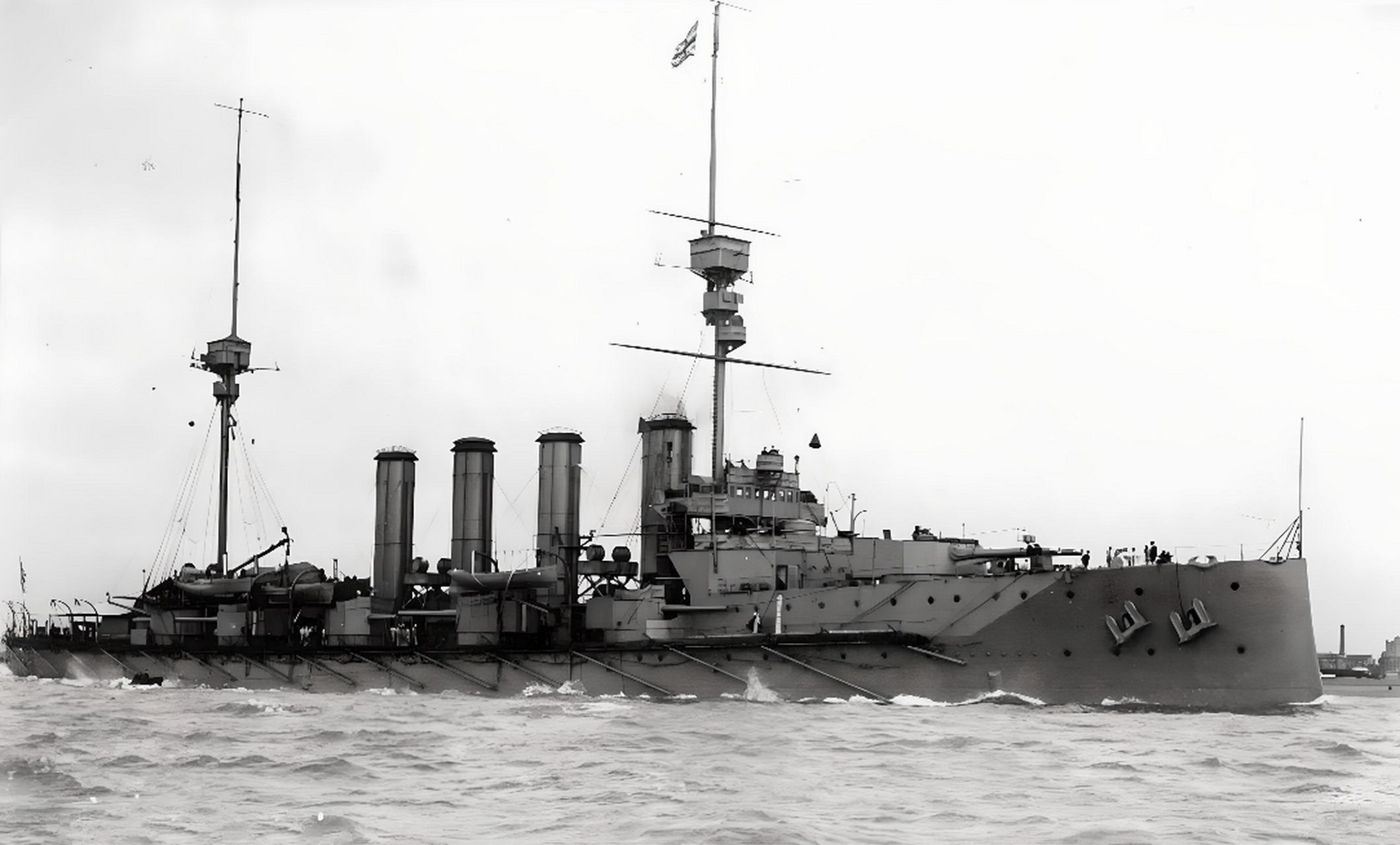 第一次世界大战时期,英国皇家海军的米诺陶号装甲巡洋舰