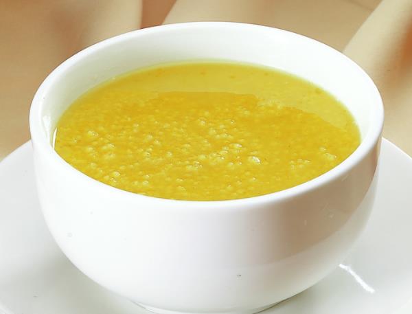 吃什么东西养胃? 养胃的食物有很多种,以下是一些常见的养胃食物: 1.