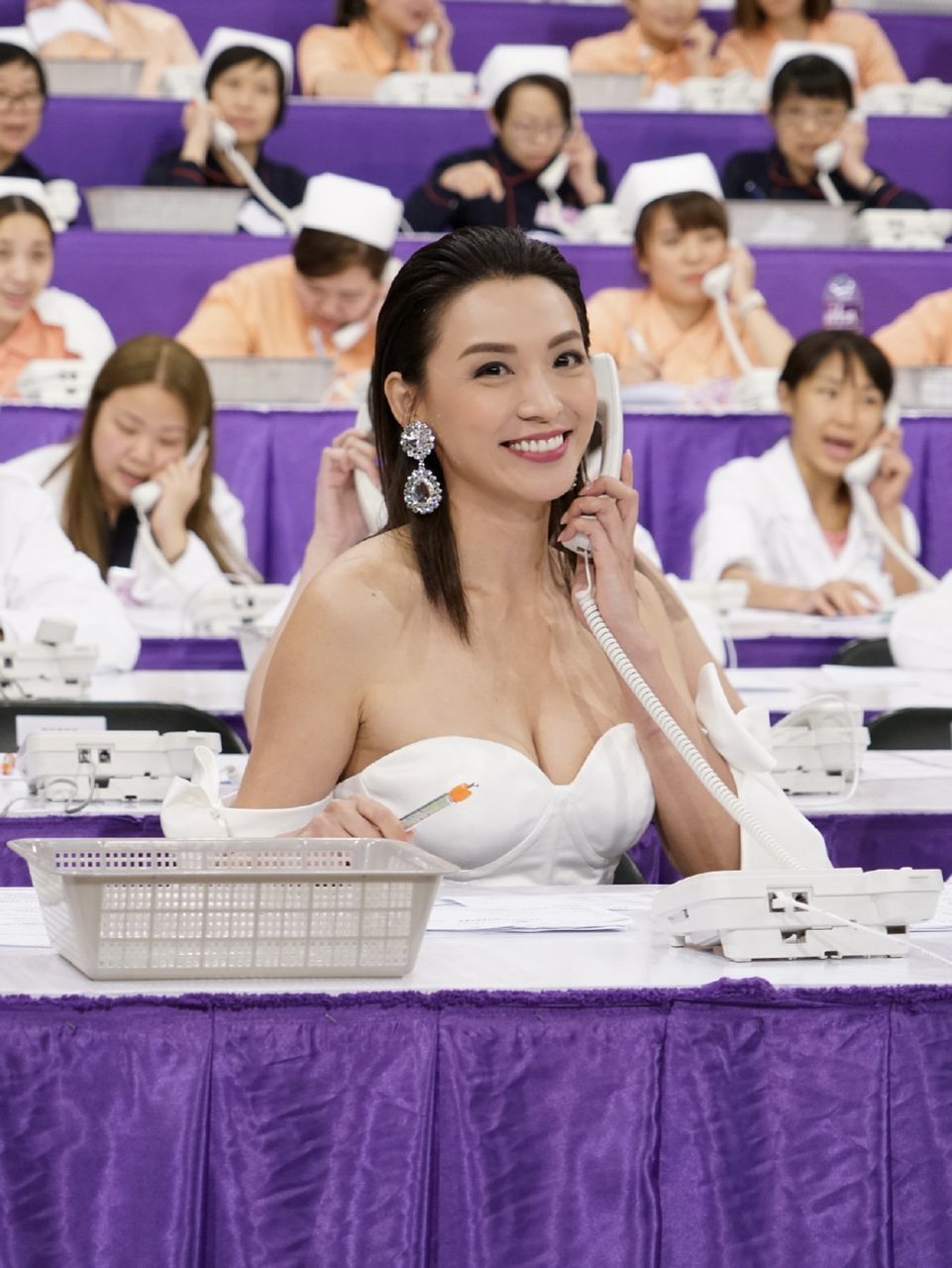 陈炜,香港tvb演员,1996年亚洲小姐冠军,状态好好