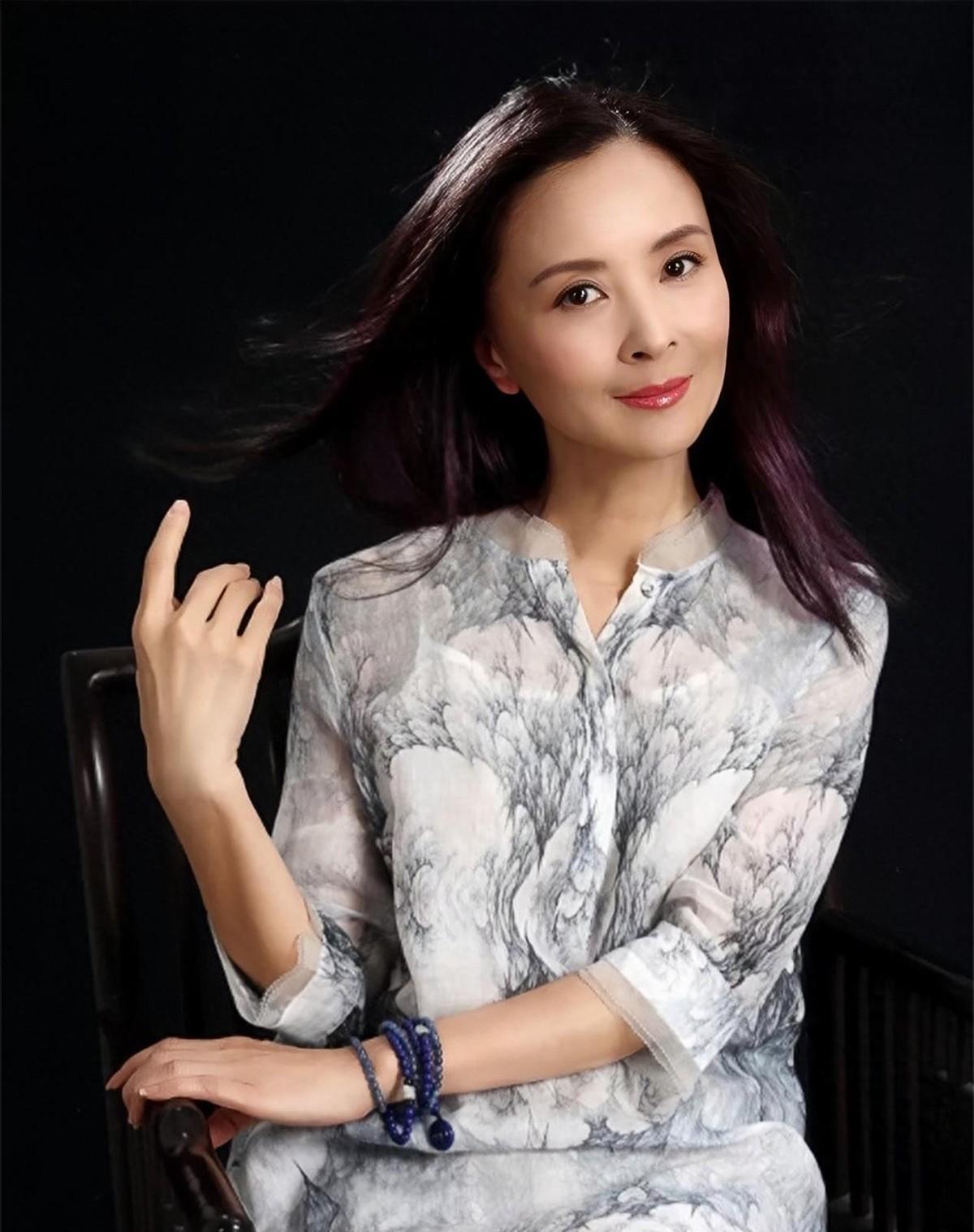 "最美杨贵妃"周洁生前最后时光:自费27万包机回国,五天后去世