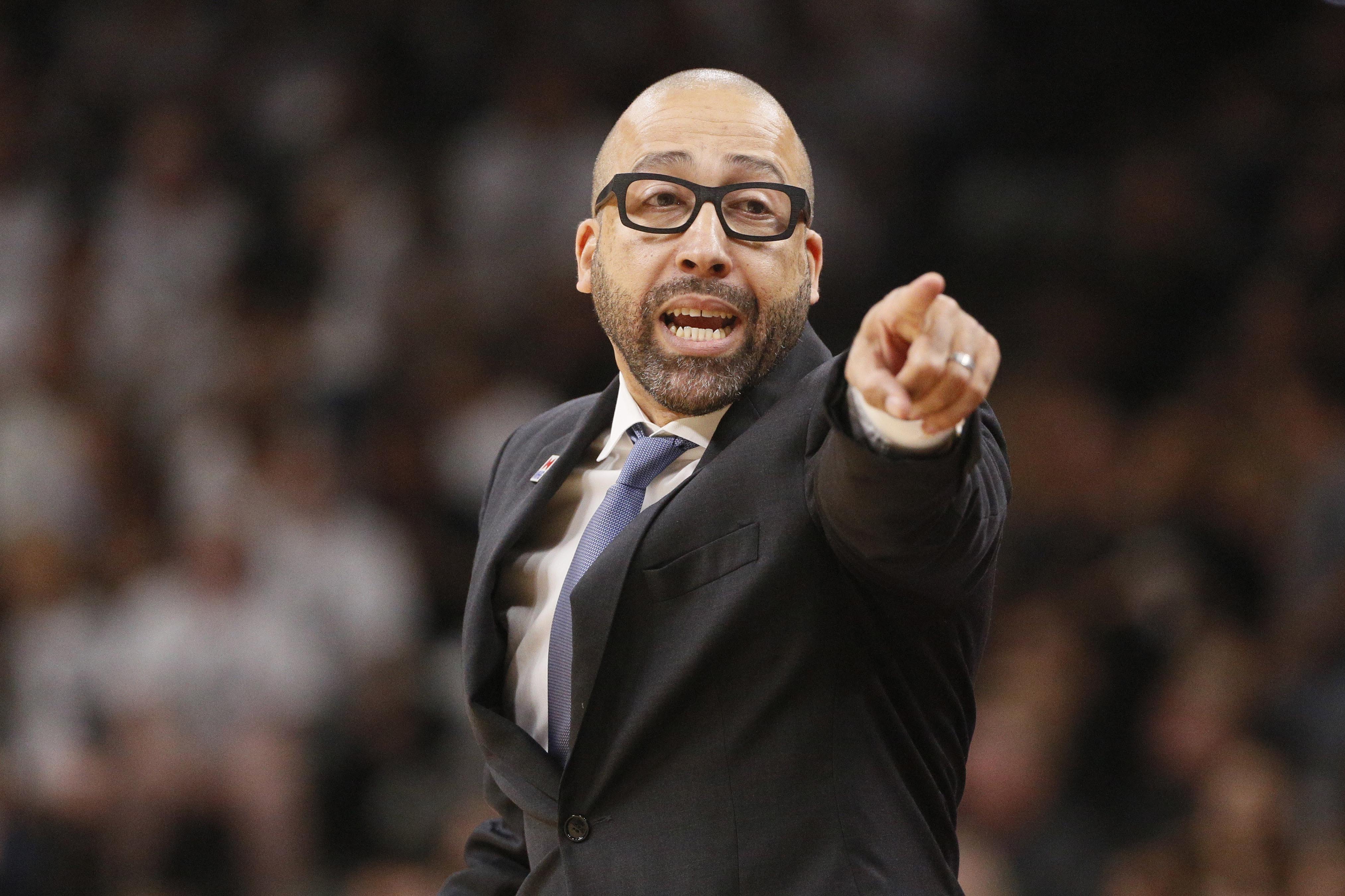 雄鹿队下一任主教练的8名候选人,包括里弗斯,大小范甘迪和他