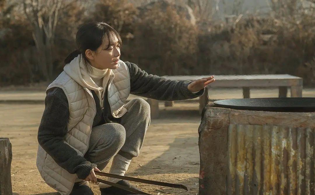 豆瓣8.0分,韩国《李焕英》吊打贾玲版本,中国观众炸了