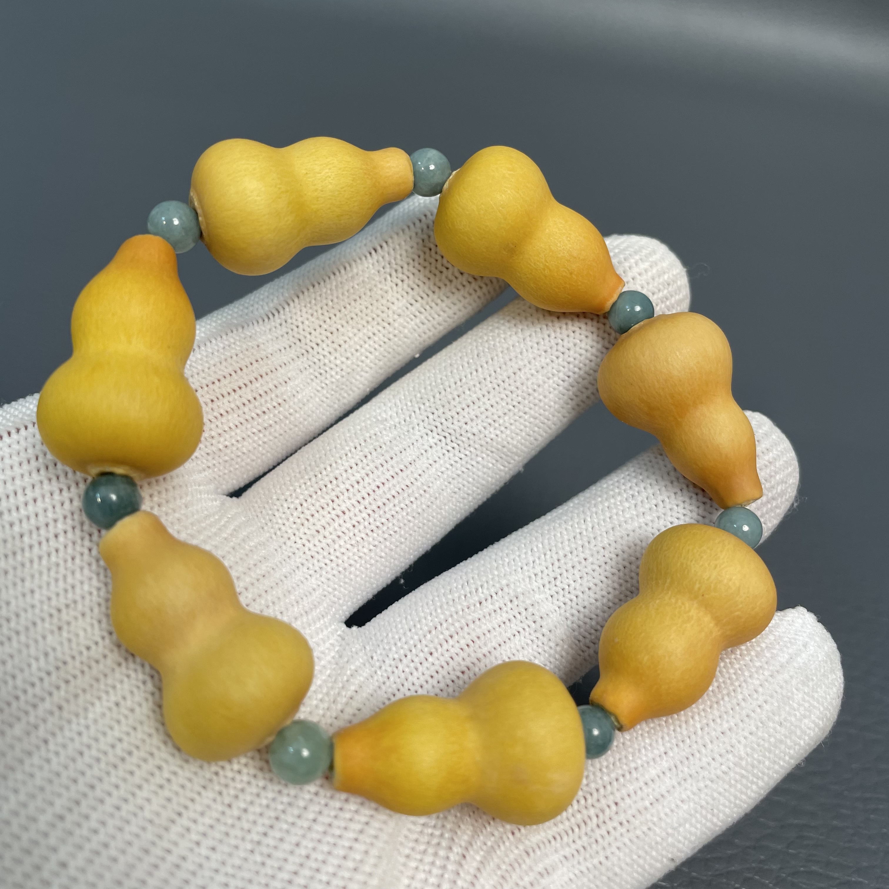 草里金葫芦手串