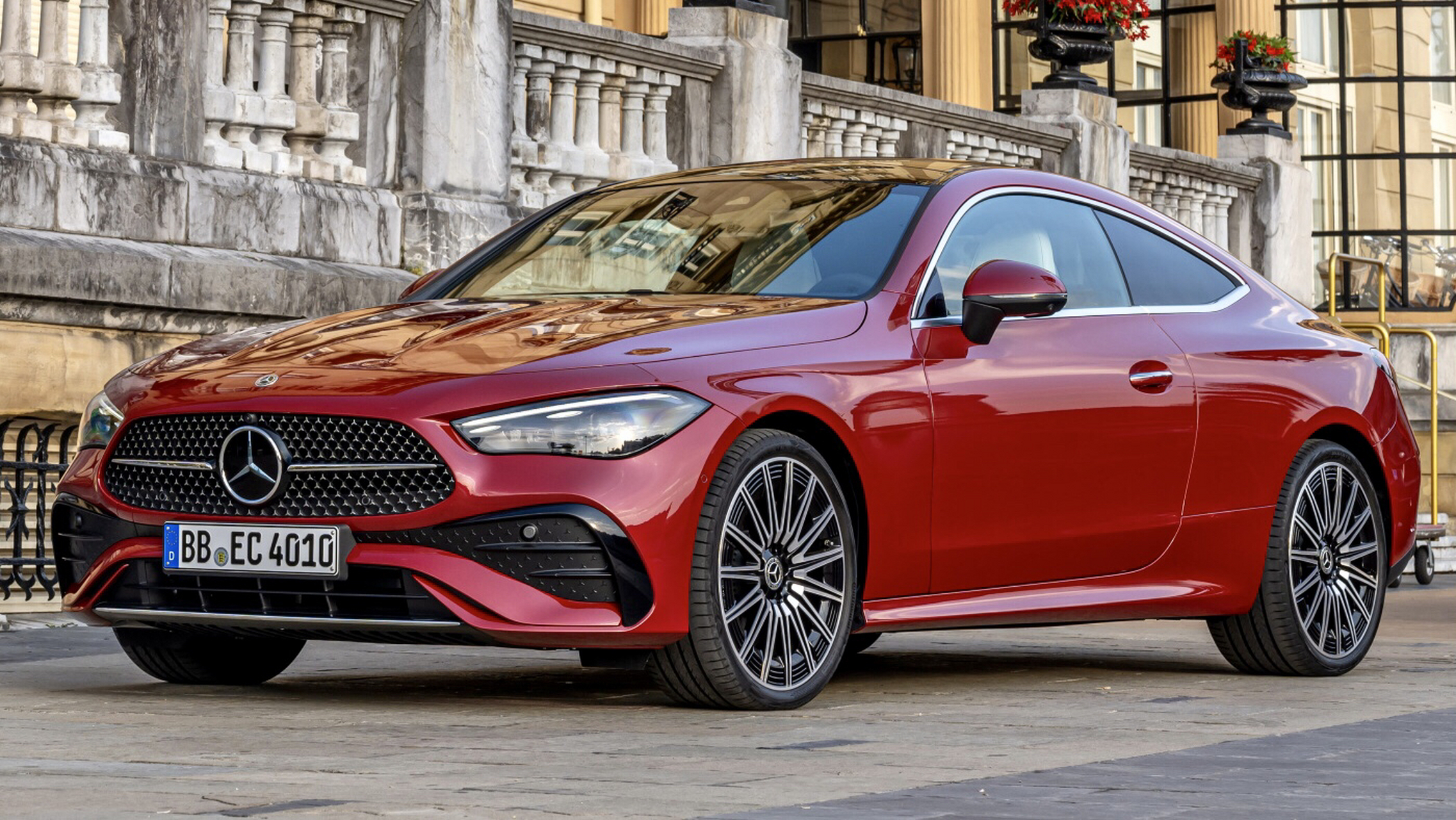 2023款奔驰cle轿跑,单开门车型闪亮登场,尾部布局以及尾部大灯美到