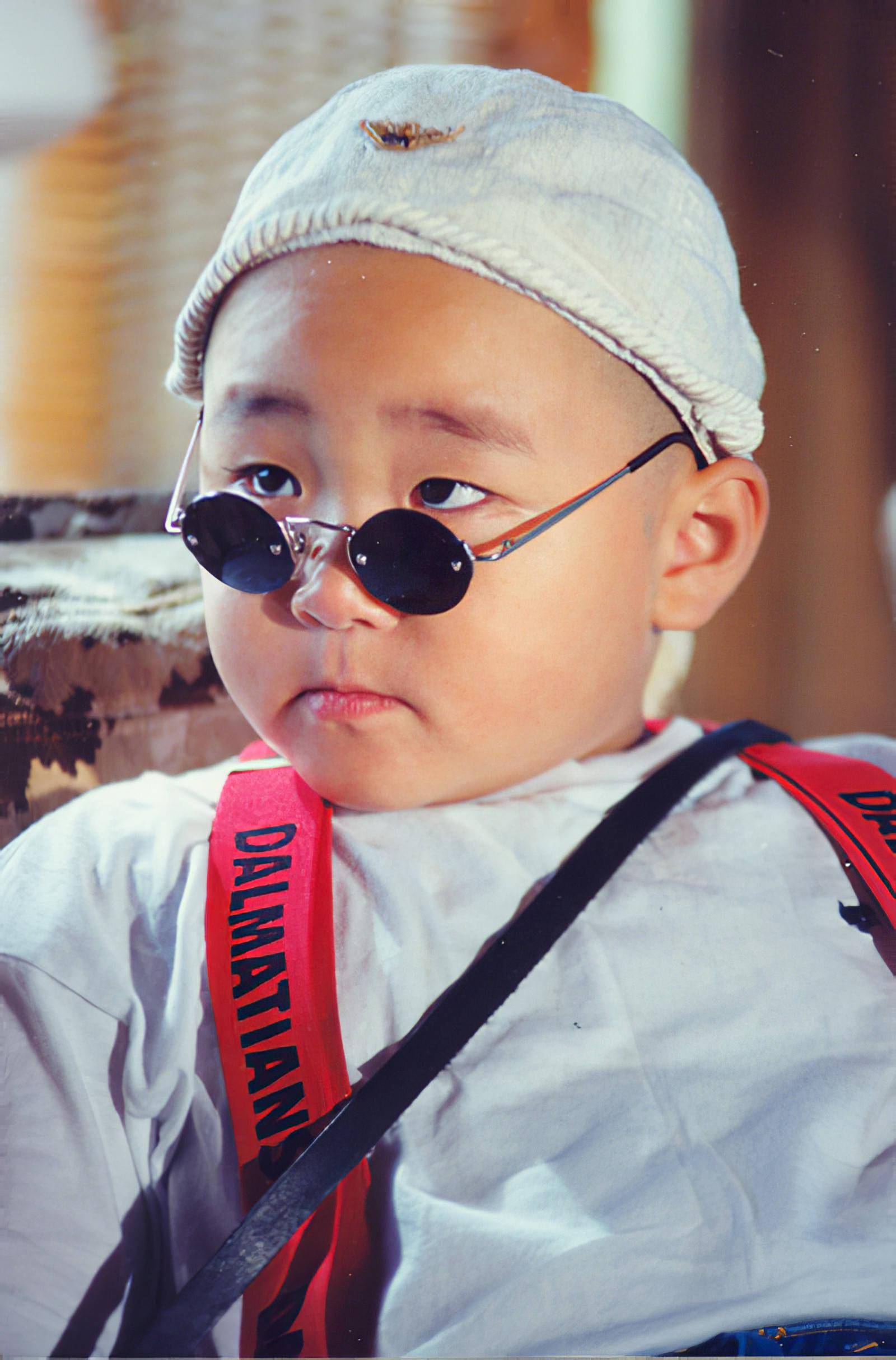 郝劭文带货车厘子被嫌太贵,他的话扯下了明星带货的遮羞布