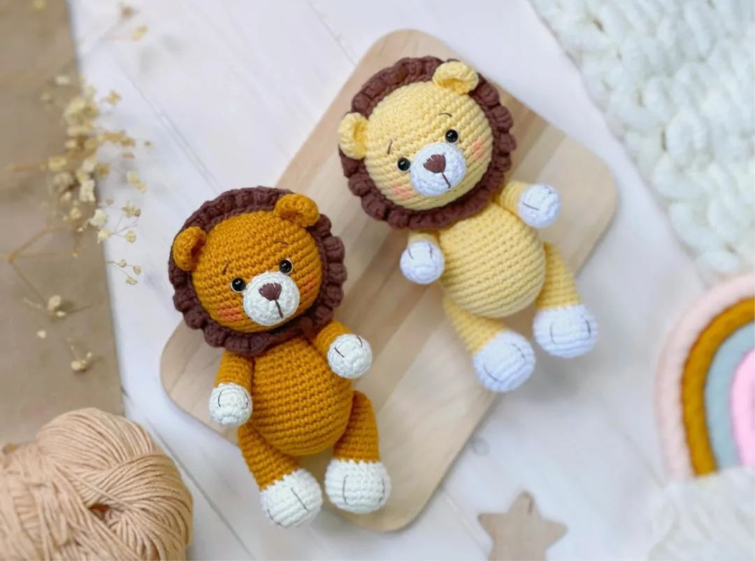 手工钩织:小狮子洛里