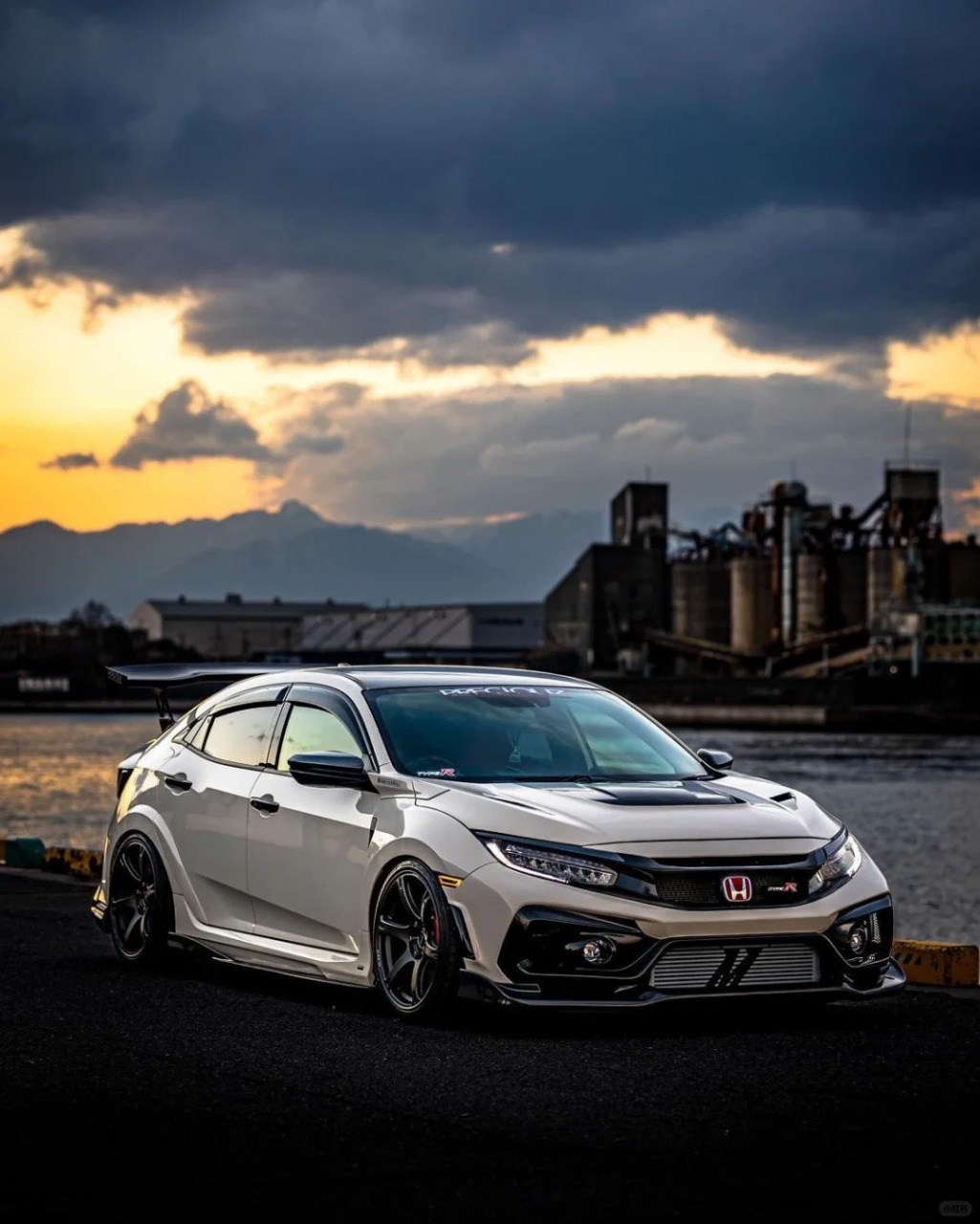 979797本田思域typer,性能猛兽重磅来袭!