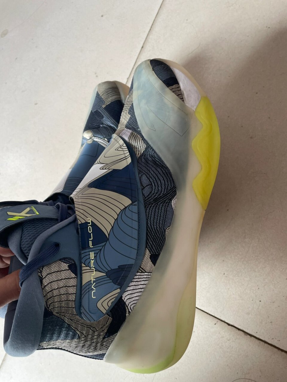 kt6 不动如山,和全新一样  安踏kt6"不动如山"配色和全新配色的区别如