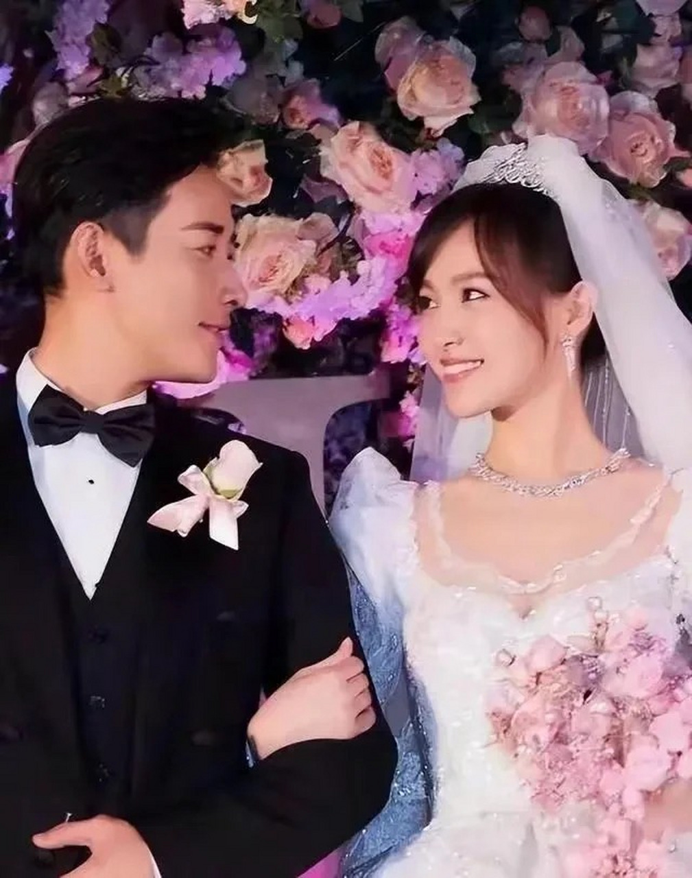 非常喜欢罗晋和唐嫣,感觉他两性格好好,面向也很搭,关键是双向奔赴,是