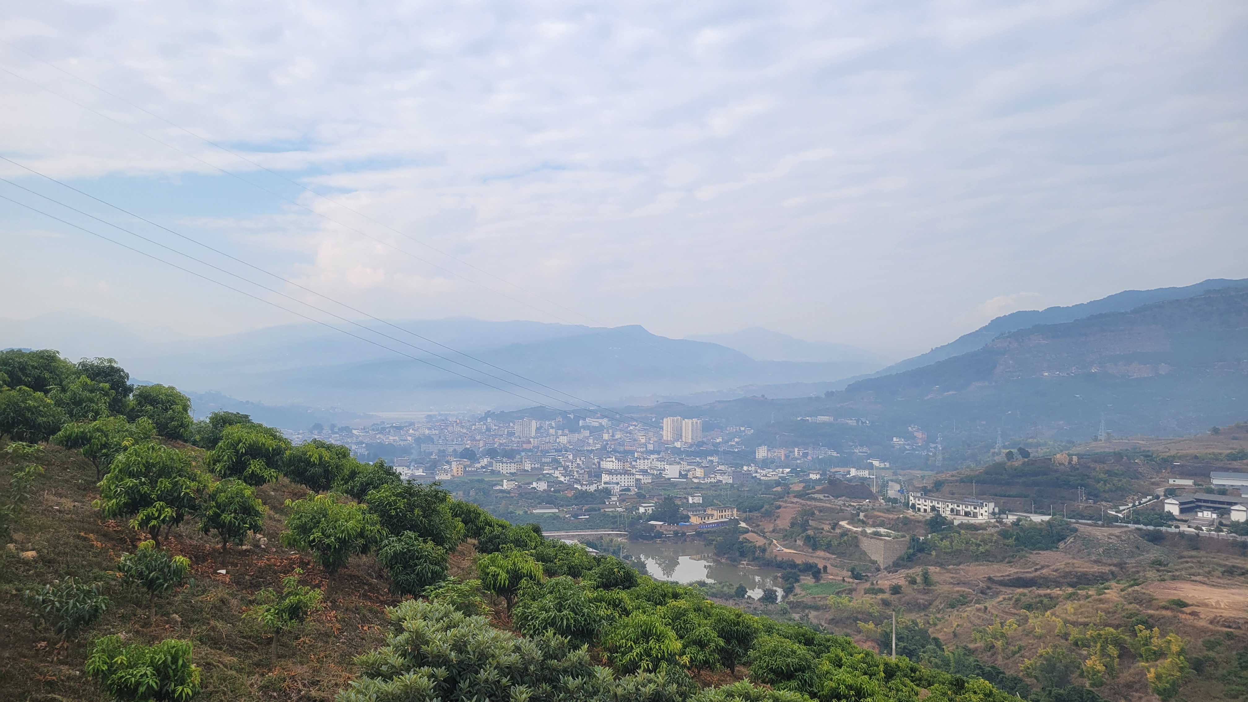 优质短图文计划# 荣将镇位于丽江市华坪县,距离华坪县成6公里,是丽江