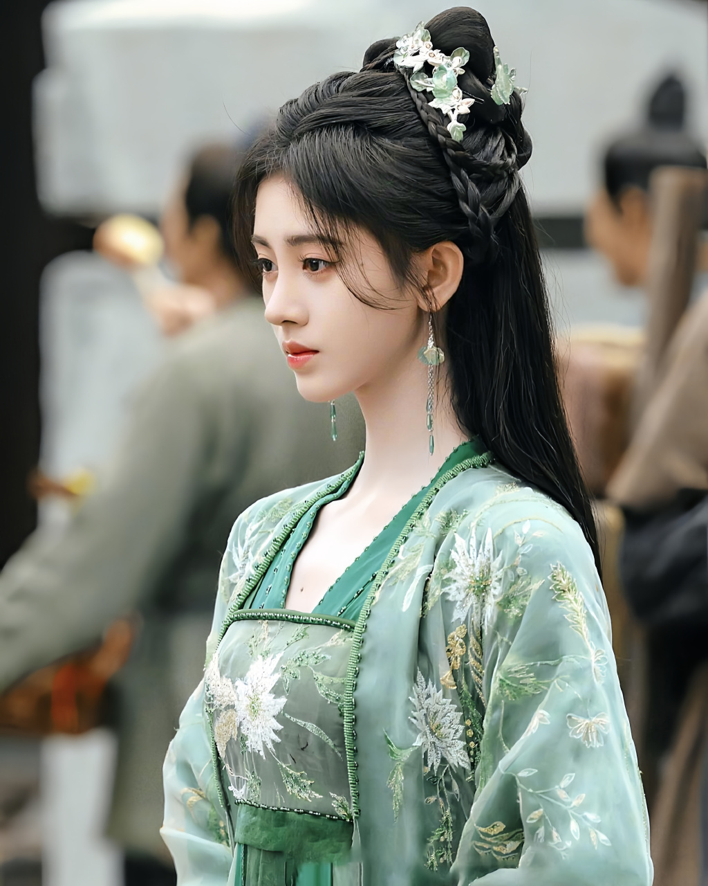 鞠婧祎 第三张好可爱 这个古装造型我给满分 #最靓头像壁纸征集赛