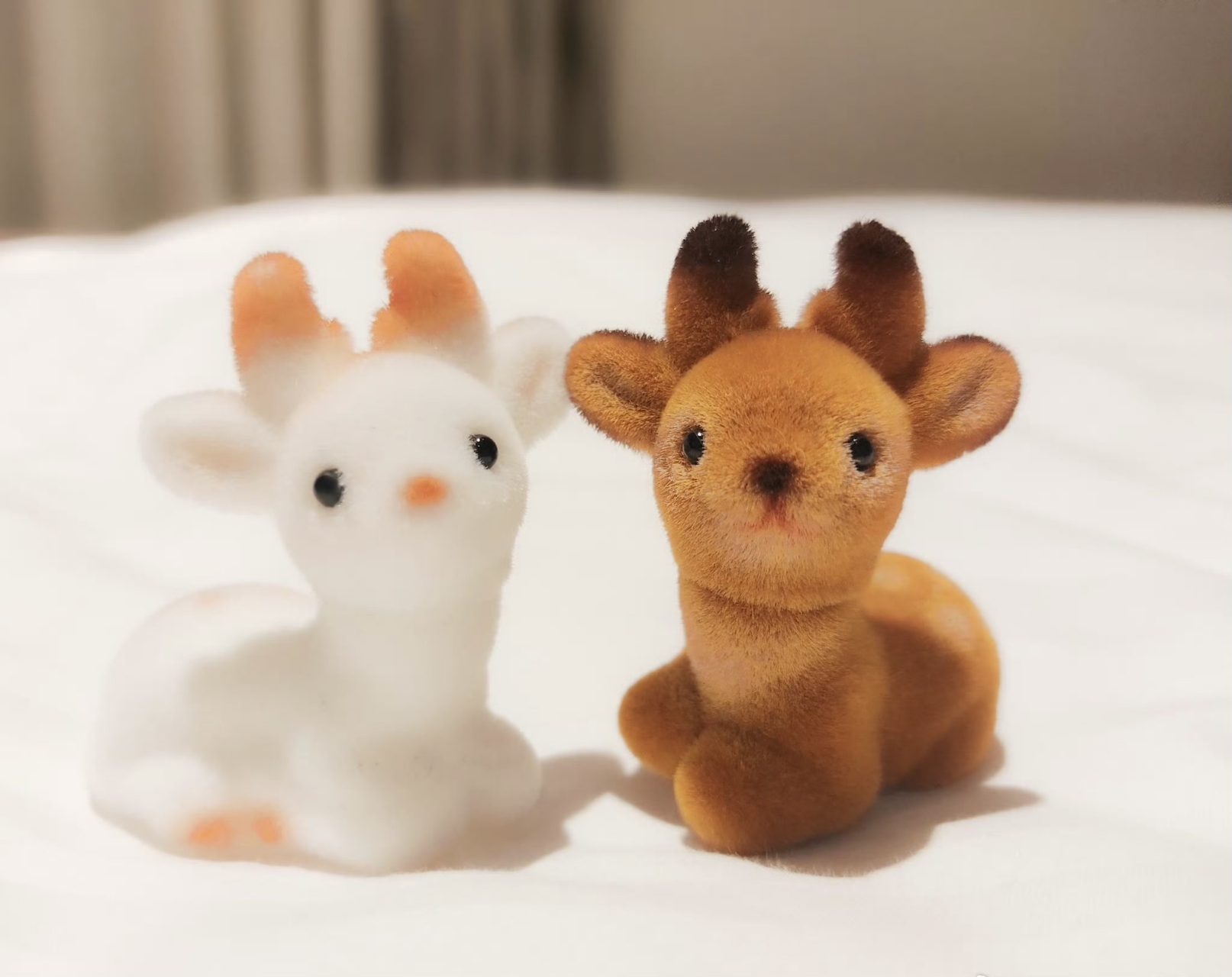 毛茸茸的小鹿玩偶