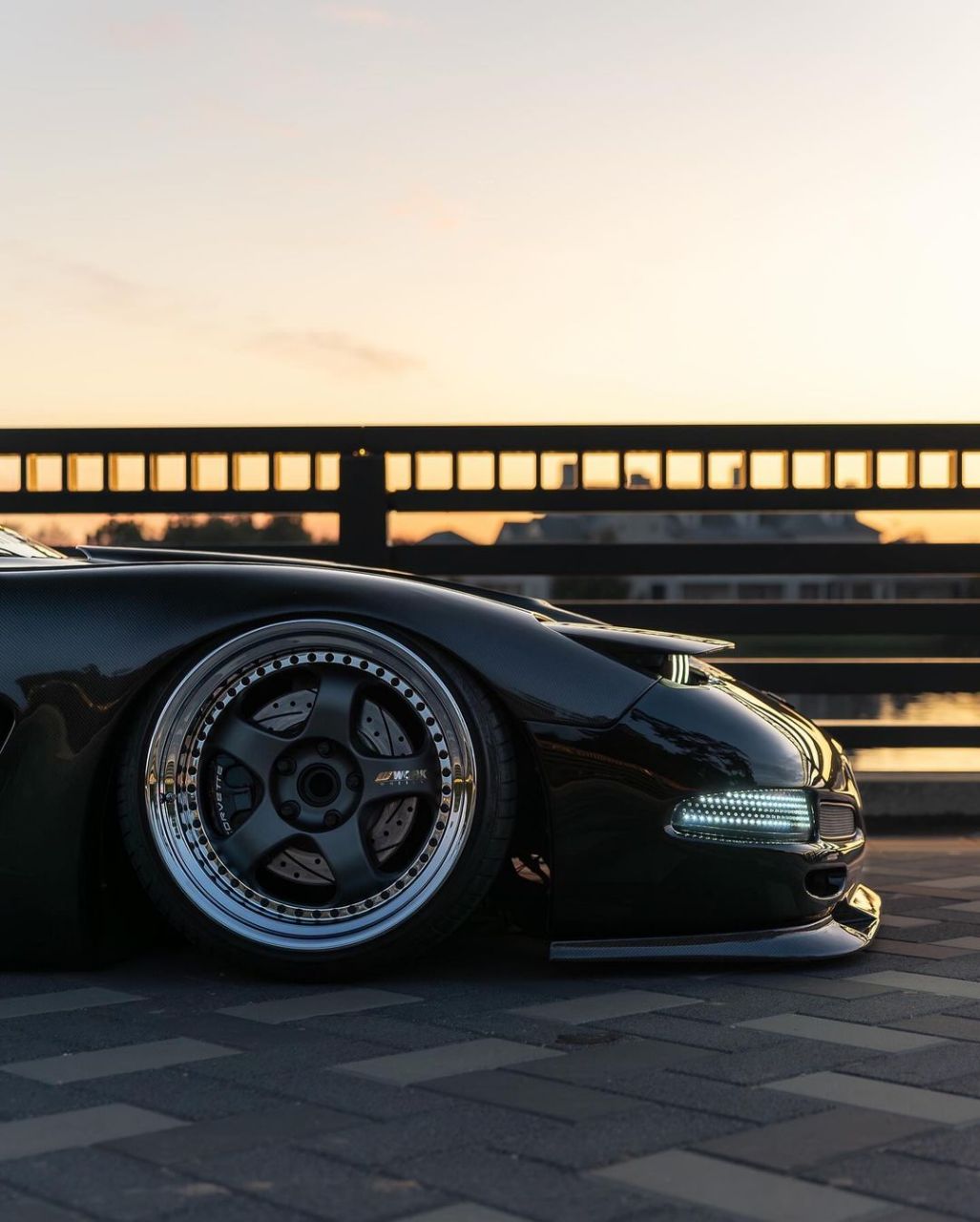 科尔维特-c5 克尔维特c5,1997~2004年,c5在车架刚 性上进一步提升