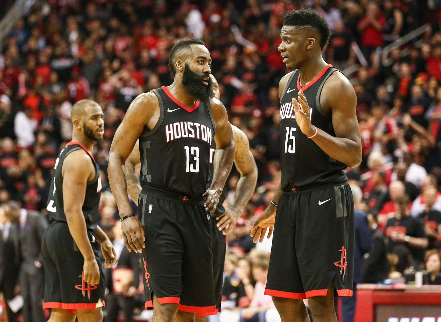 [原文:火箭内线引援首选卡佩