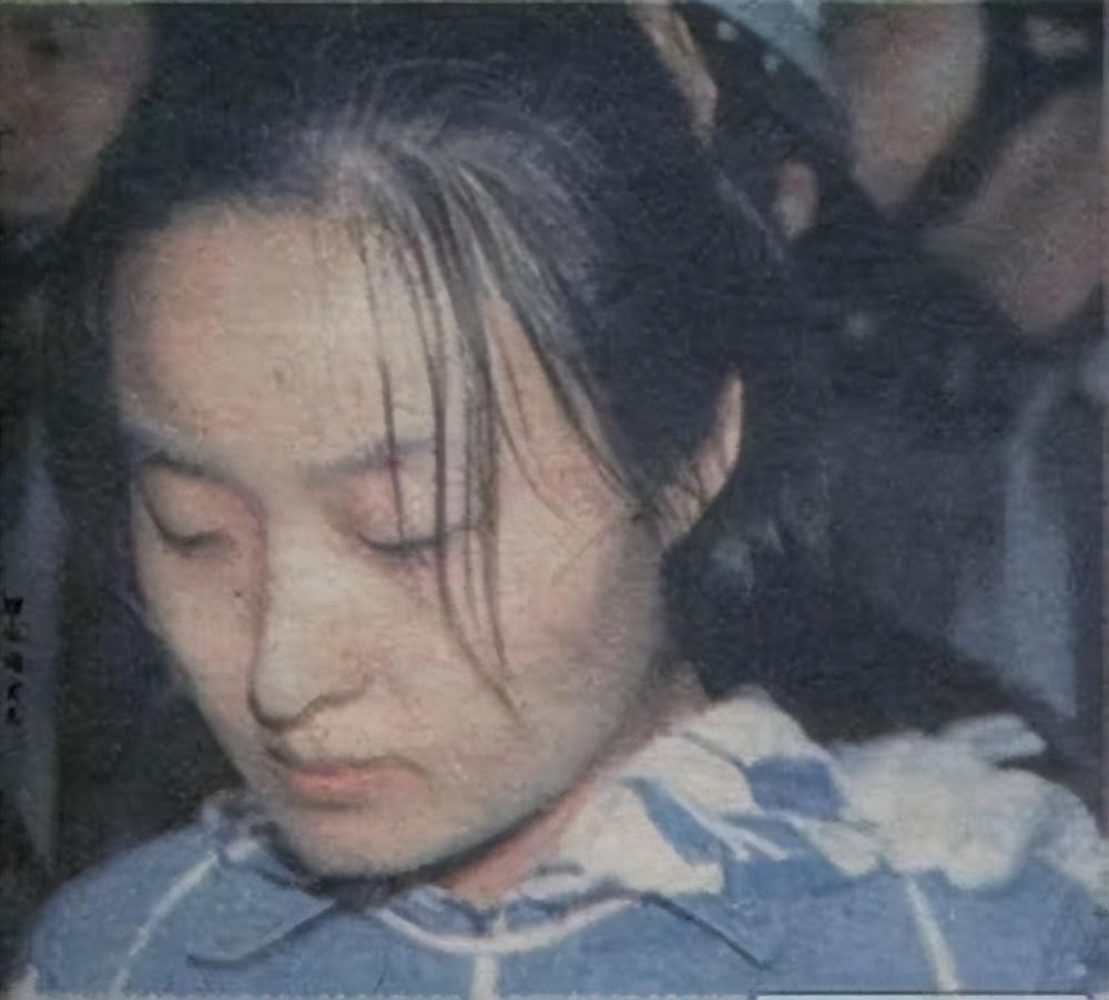 93年最美死刑犯任雪被槍決穿露臍裝上路提出一個奇怪要求