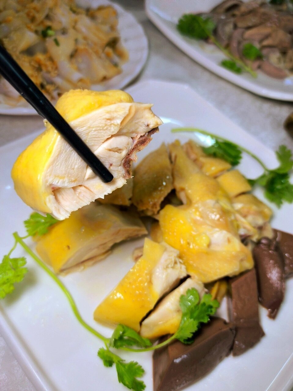 电白嘉怡美食地道粤西滋味  粤西菜肴注重食材的原味,烹饪手法简朴