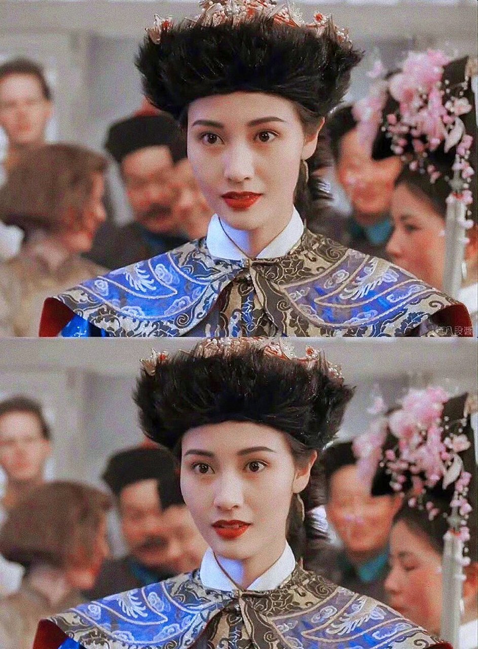 最美港姐李嘉欣 港姐颜值巅峰,浓颜界杰出代表,混血魅力加成,无论身高