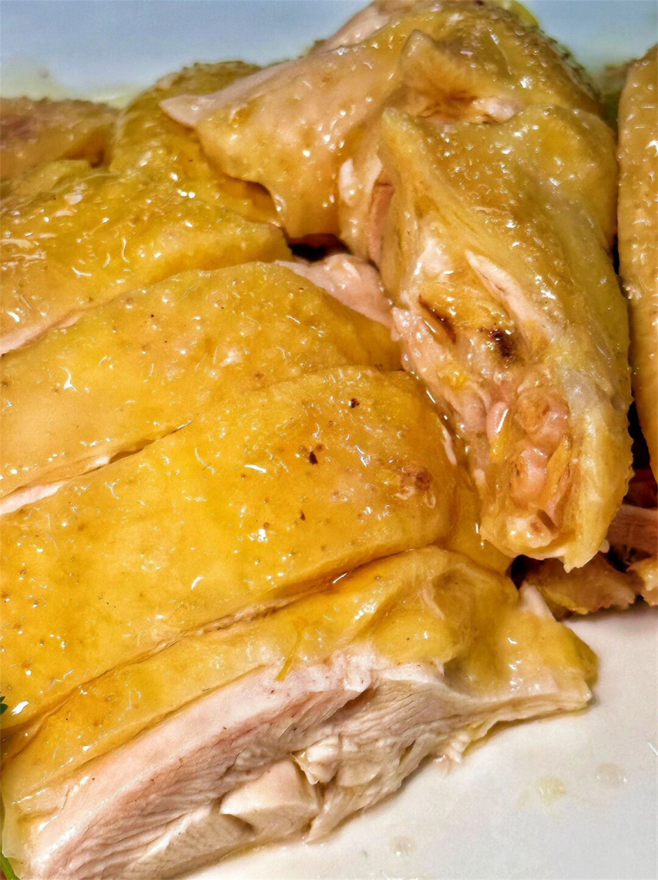 开了14年的粤西美食 就藏在聚德  聚德山庄的餐饮部位于风景秀丽的