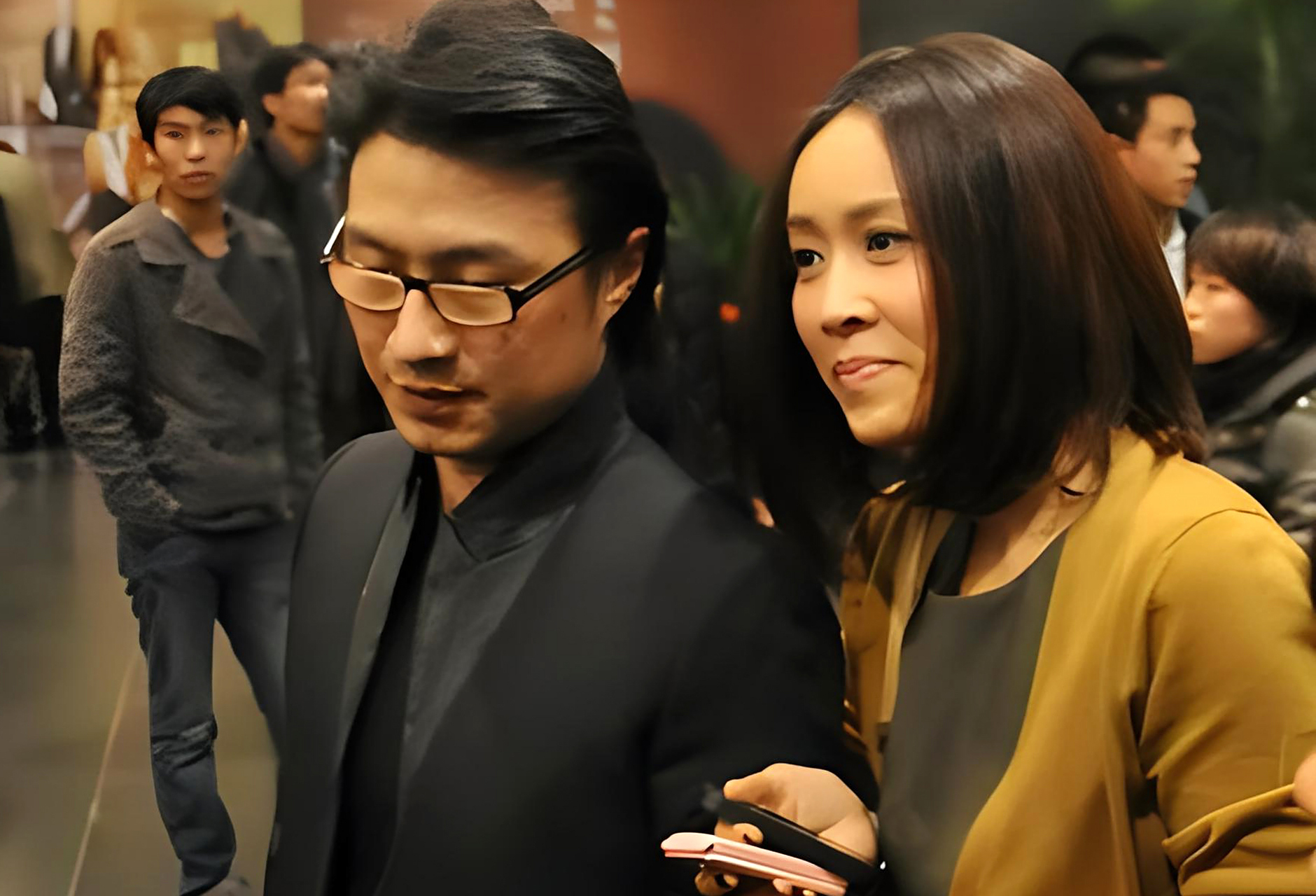 对此,汪峰工作室发布声明,回应葛荟婕的有关言论,声明该类信息与事实