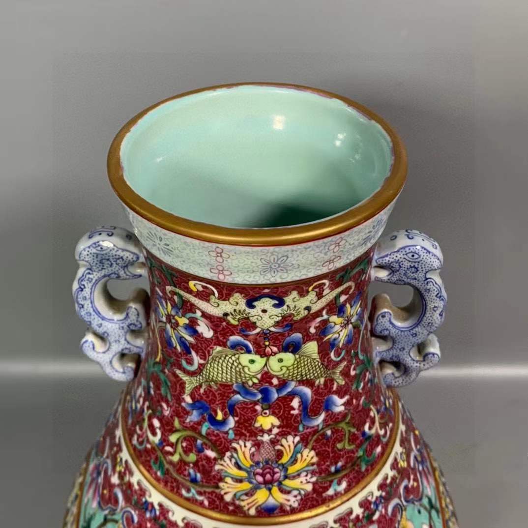 珐琅彩镂空缠枝莲花卉福寿纹双耳转心瓶-乾隆年制「旧藏」