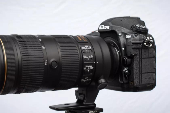 尼康(Nikon)V1數(shù)碼相機(jī)外觀性能評(píng)測(cè)