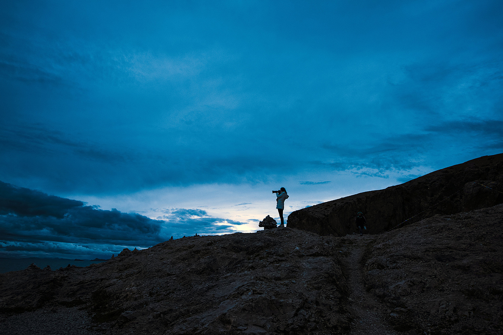 在人生旅途中,成功与失败是常态,真正的智慧在于如何面对它们.