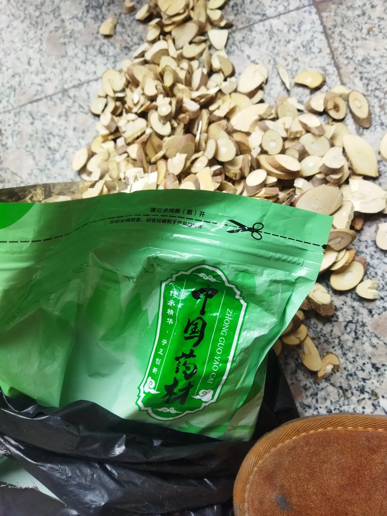 树枝切片充黄芪,假货多多