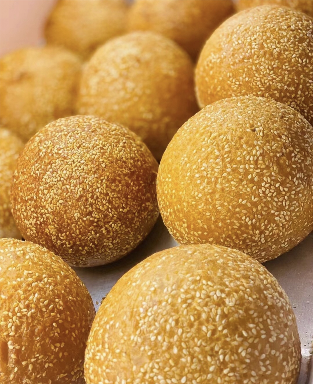 探寻广东阳江美食之谜——煎堆的魅力之旅