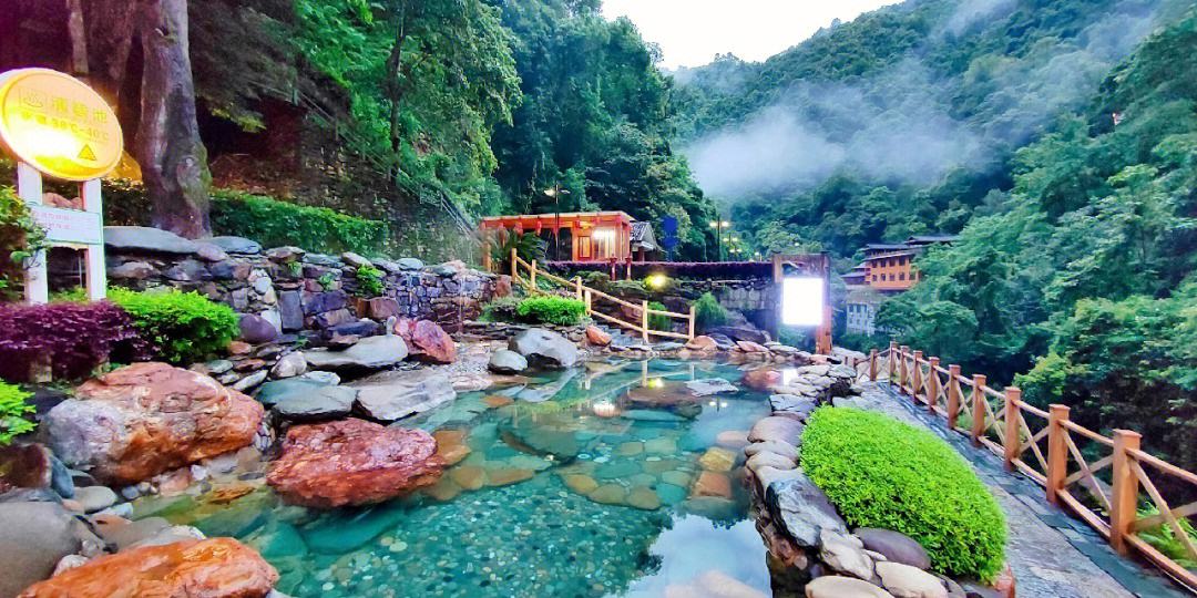 盘点广西最热门的五大温泉旅游景点,在寒潮天一起去广西泡温泉吧