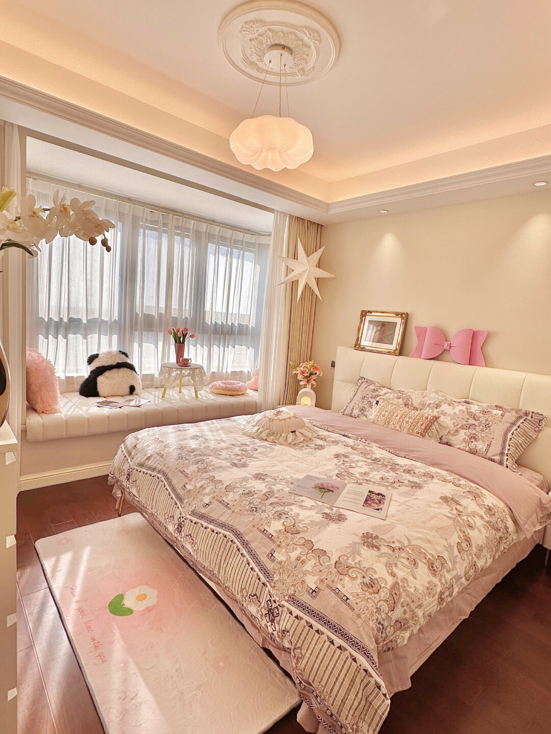 温馨卧室卧室照片女孩卧室暖色系有哪些颜色暖色系卧室女生房间照片