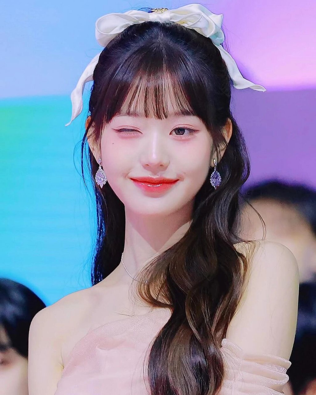 张元英的美图经常被人们争相收藏.