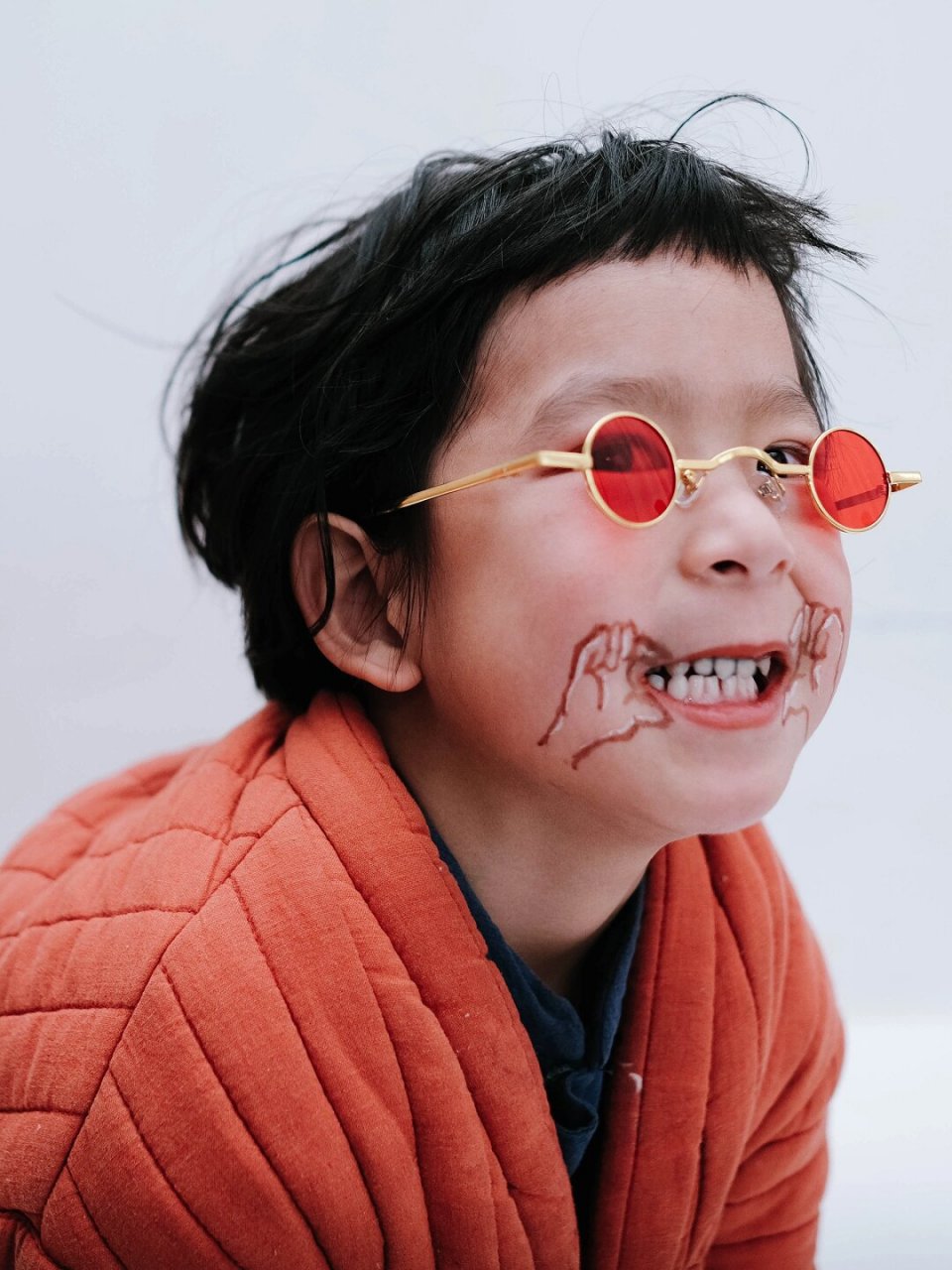 这个看上去真的很搞笑日常发疯头像  周一打算给他化上这个特别的妆容