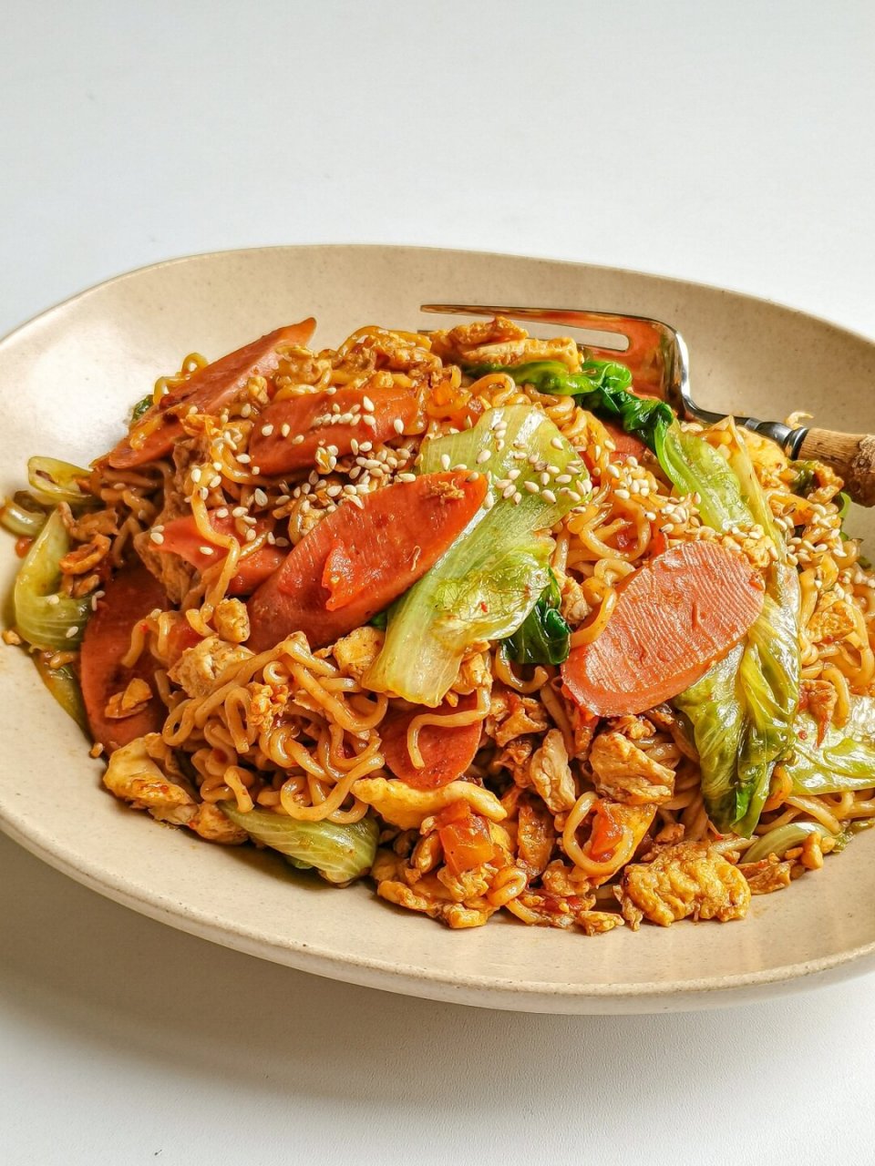 老干妈炒面泡面天花板吃法 有手就会  老干妈番茄炒面,比路边摊还好吃