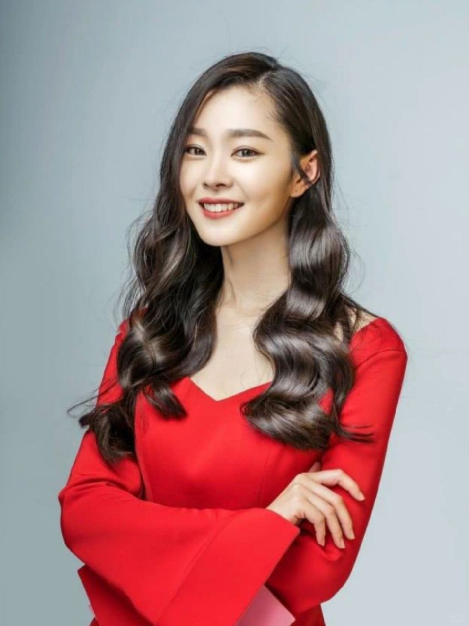 宋轶的独特美感:五官拼凑出迷人魅力  演员宋轶凭借电视剧《庆余年》