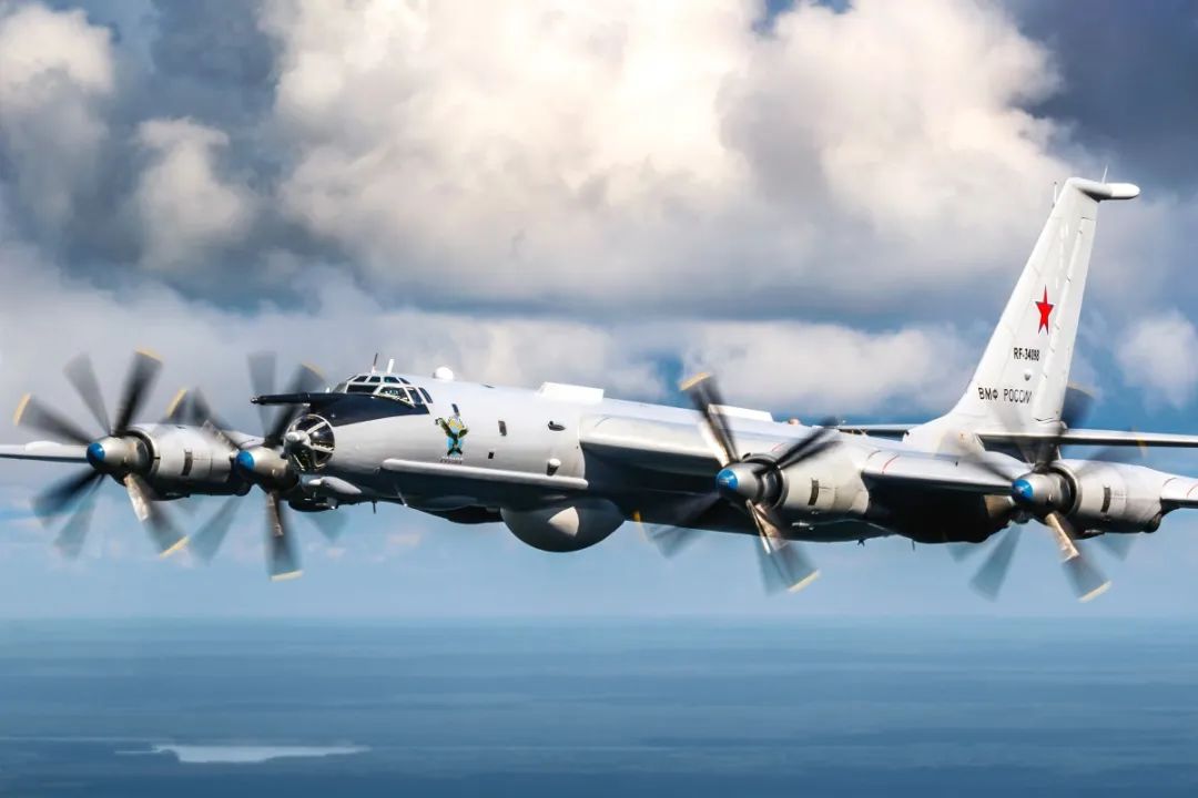 流水的"僚机",铁打的图-142反潜巡逻机