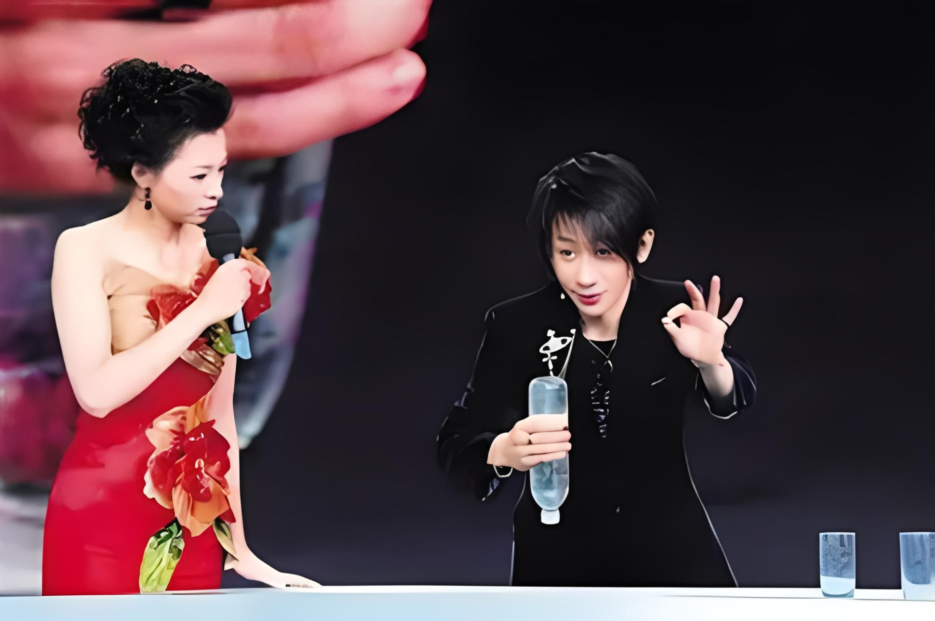 央视龙年春晚,刘谦归来,可惜董卿不再!