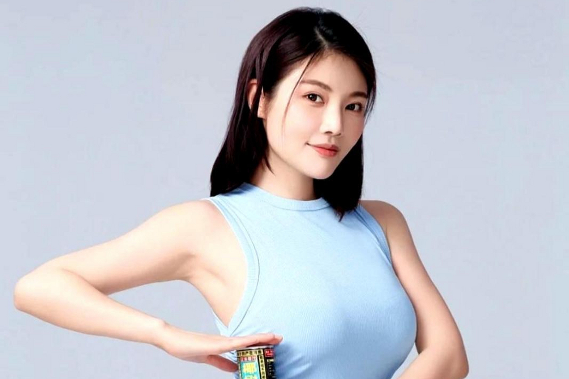 徐冬冬以120斤的体重展现健康美,在影视剧和模特事业上都有出色表现