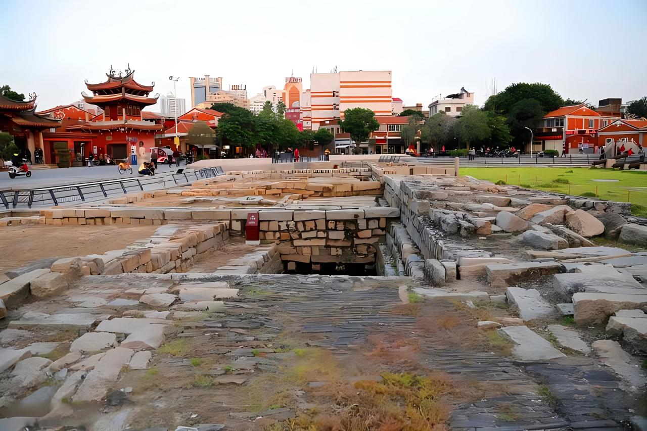 《浣溪沙·德济门遗址》庄灿煌