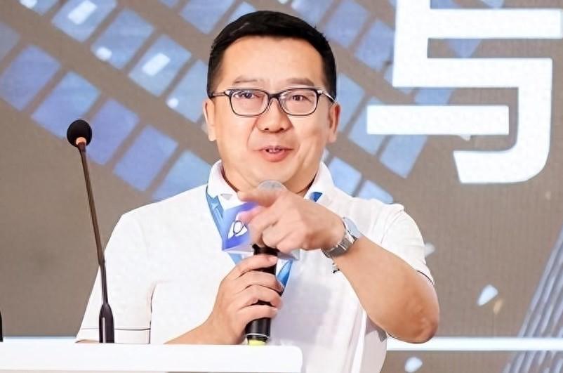 "海归博士"潘锦功:拒绝美国百万年薪,带34项专利报效国家!