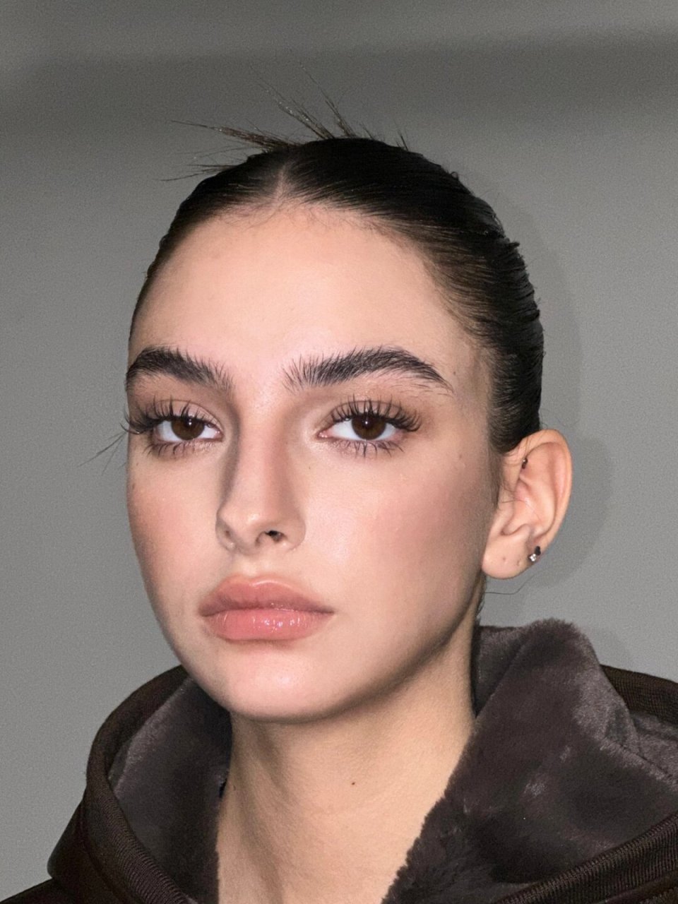 低饱和裸系欧美妆肯豆