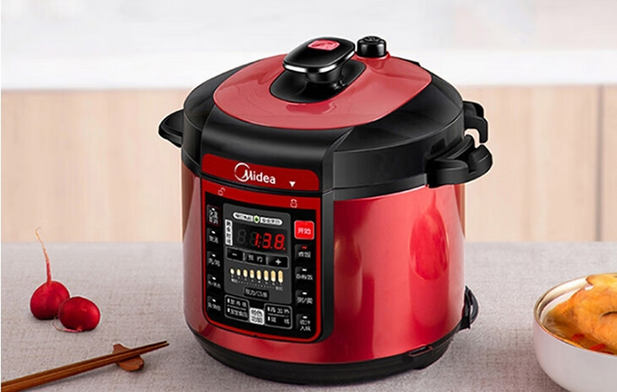 买了美的智能电压力锅wqc50a5,我的烹饪体验有了显著的提升.