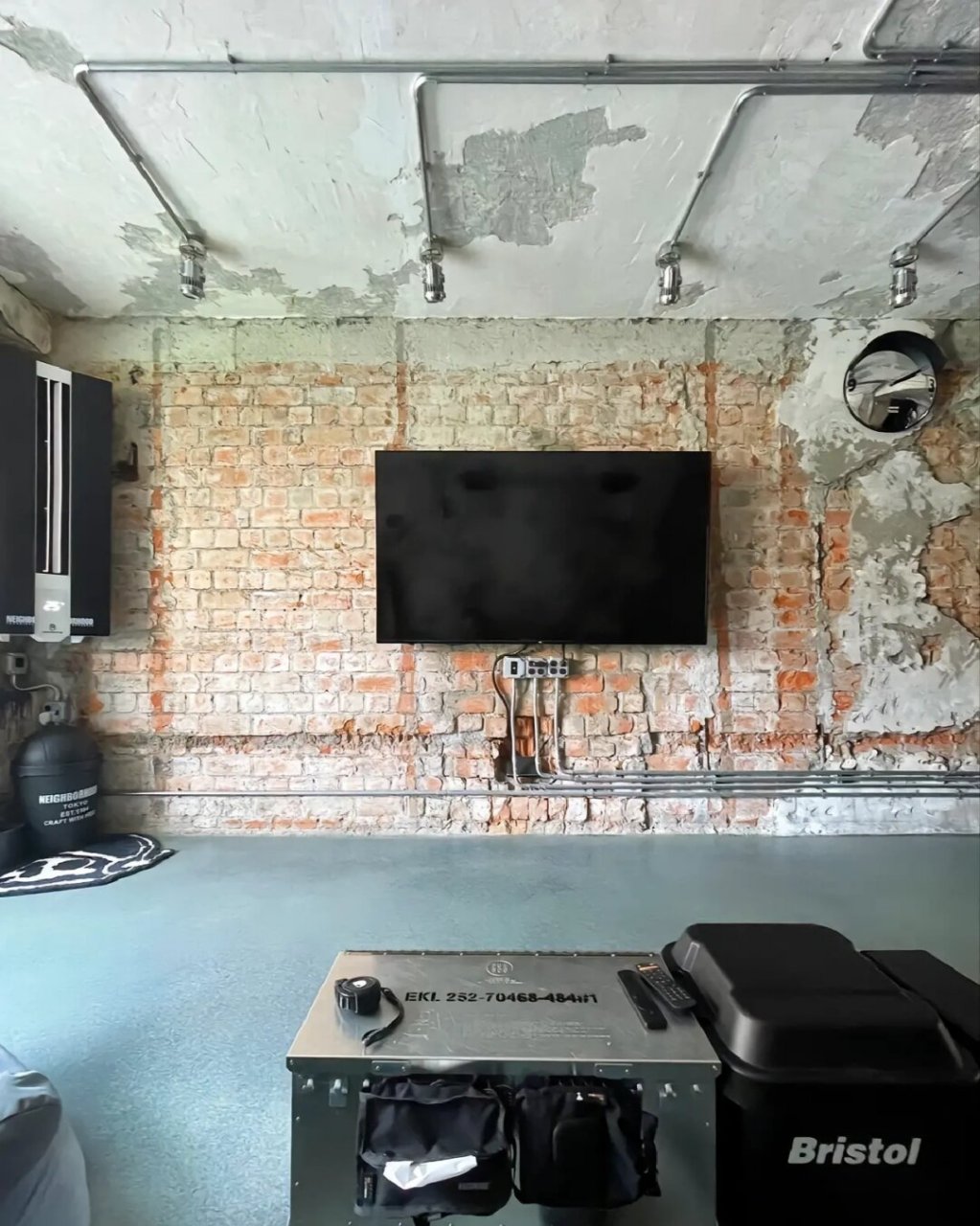 这就是传说中的叙利亚装修风格吧  这种独特的审美观确实让人着迷.