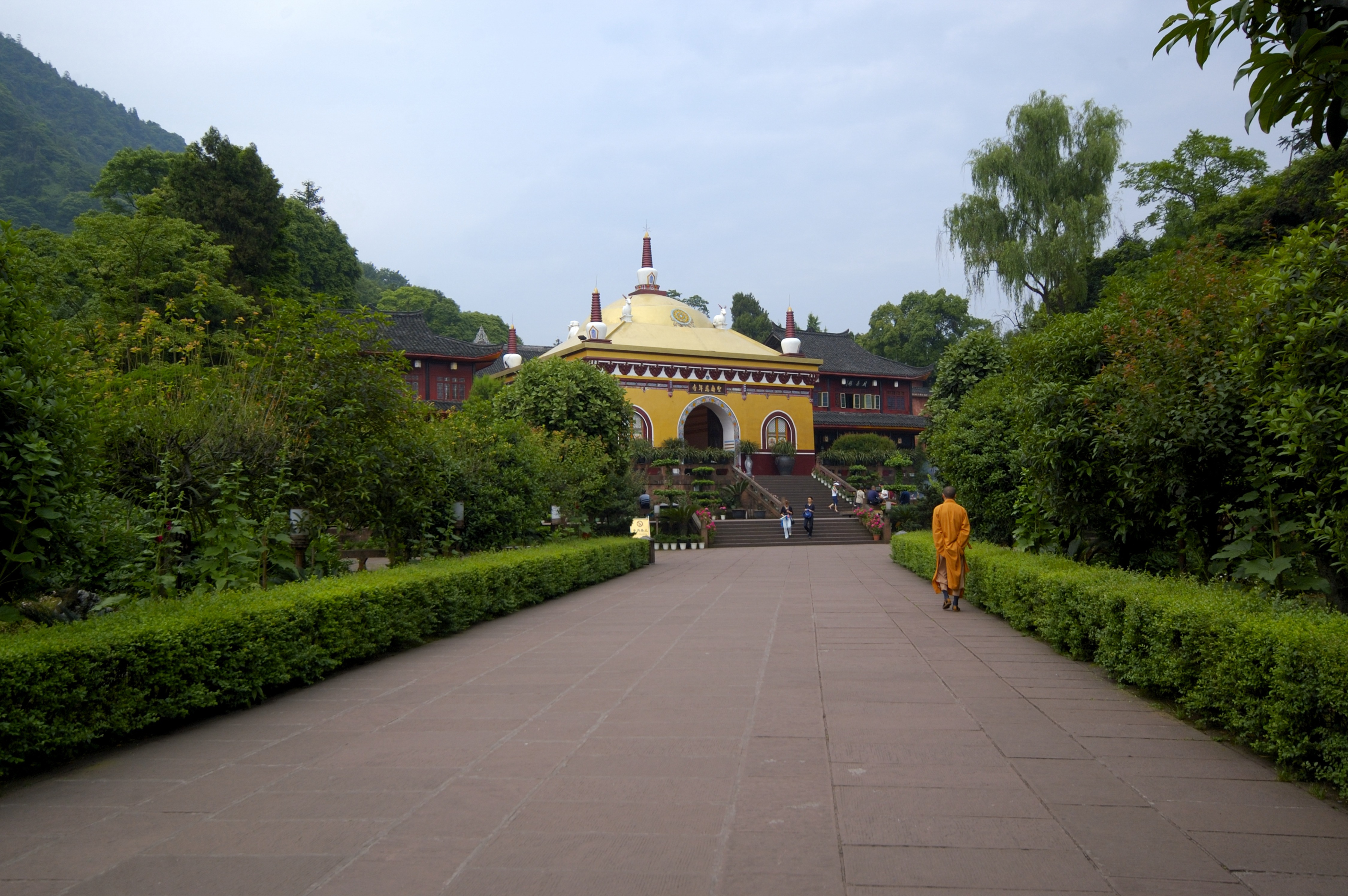 乐山周边旅游景点介绍 看完你的乐山旅行规划攻略就出来了