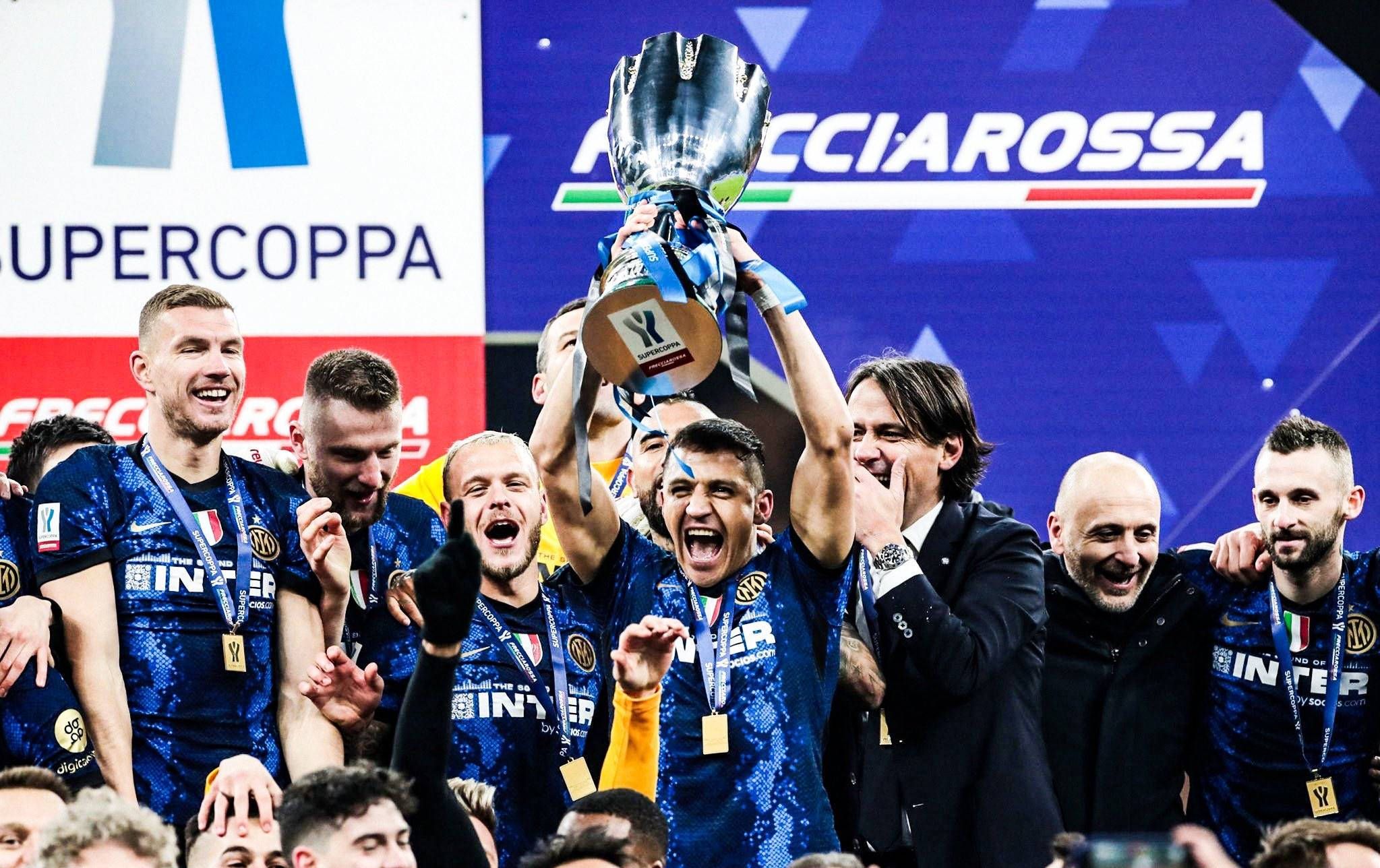 意甲:佛罗伦萨vs国际米兰 国米中场大将停赛!